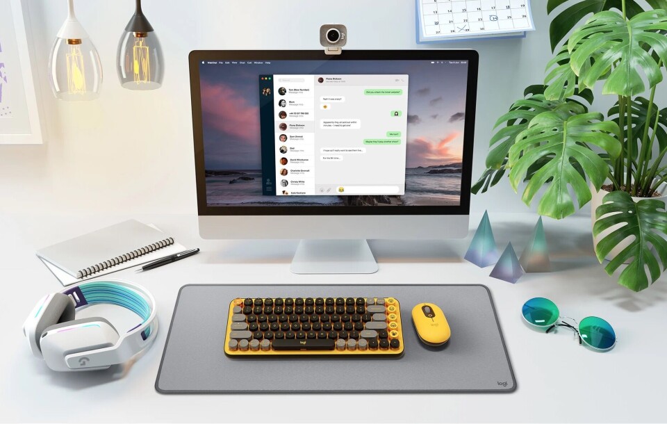 Retrotangentbordet Logitech Pop Keys med emojitangenter