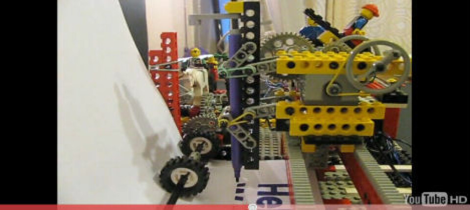 Skrivaren är byggd i Lego