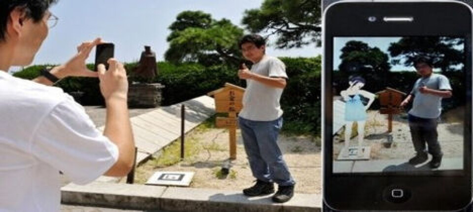 Virtuella flickvänner går hem i Japan
