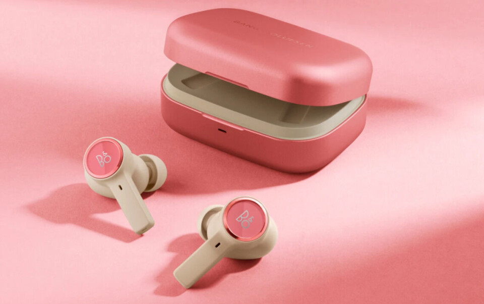 Bang & Olufsen Beoplay EX Atelier Editions Peach Pink. Bang & Olufsen Beoplay EX Atelier Editions Peach Pink